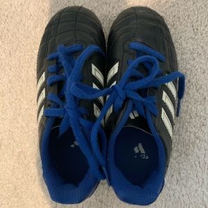 Adidas little boys soccer cleats size 11 toddler